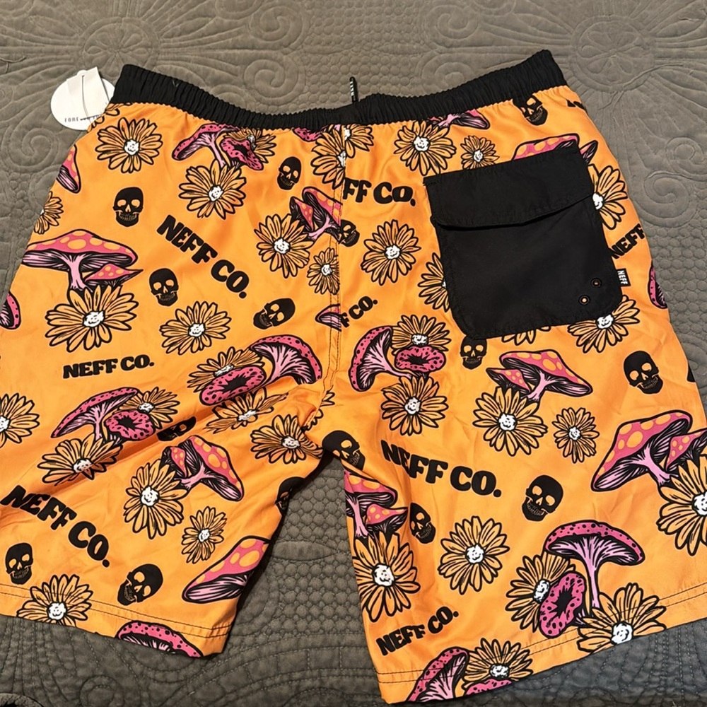 NEFF Board Shorts. Size Medium - Picture 6 of 8